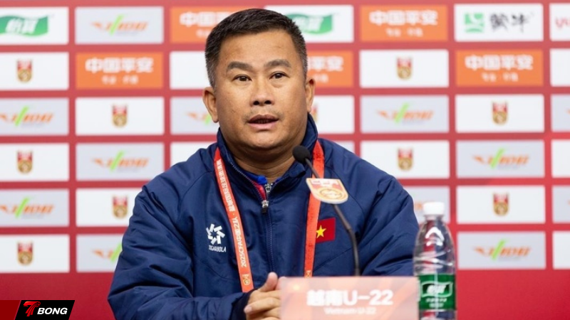 HLV Đinh Hồng Vinh của U23 Việt Nam